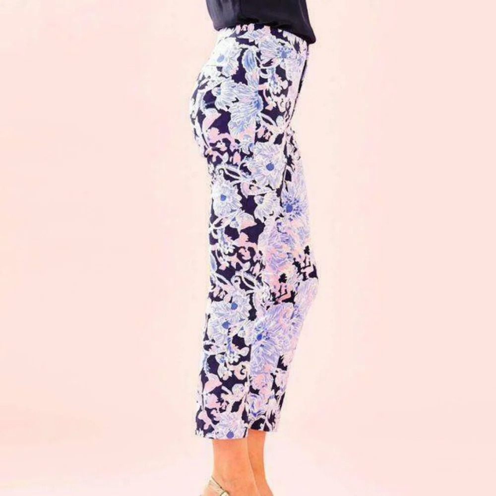 New Lilly Pulitzer Kelly High Rise Crop Flare - Picture 4 of 8